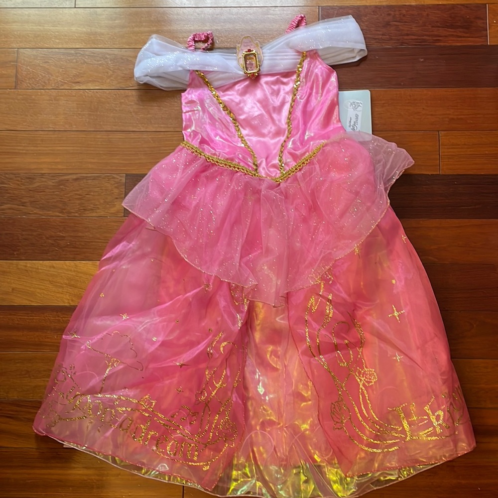 Disney Princess Aurora Costume NWT Girls size 9/10
